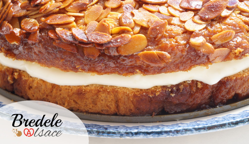 Bienenstich - Gâteau Nid d'Abeille | Bredele.alsace Bienenstich - Gâteau Nid d'Abeille | Bredele.alsace