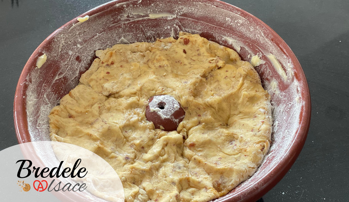 Préparation Kouglof Amandes caramélisées