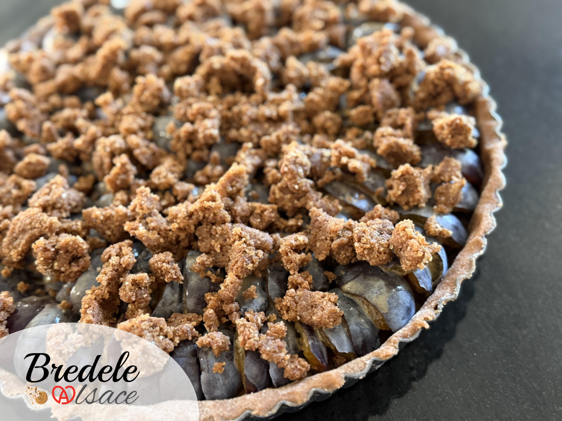 Tarte aux quetsches et streusel à la cannelle, recette alsacienne