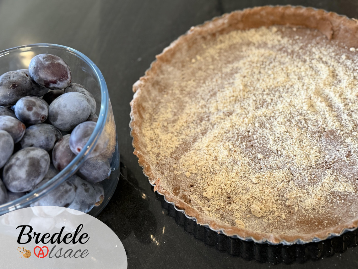 Tarte aux quetsches et streusel à la cannelle, recette alsacienne